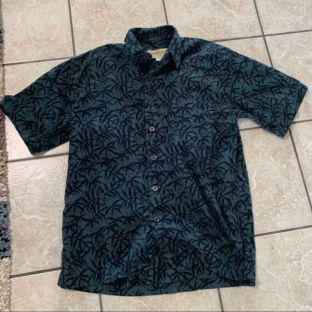 Hawaiian shirt